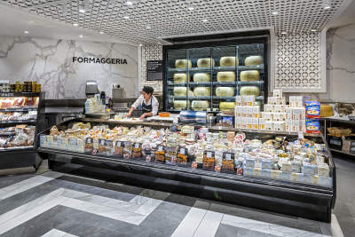 Pusateri's Fine Foods Image